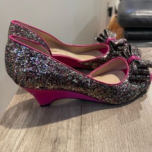 J. Renee - Fuschia fabric wedge shoes